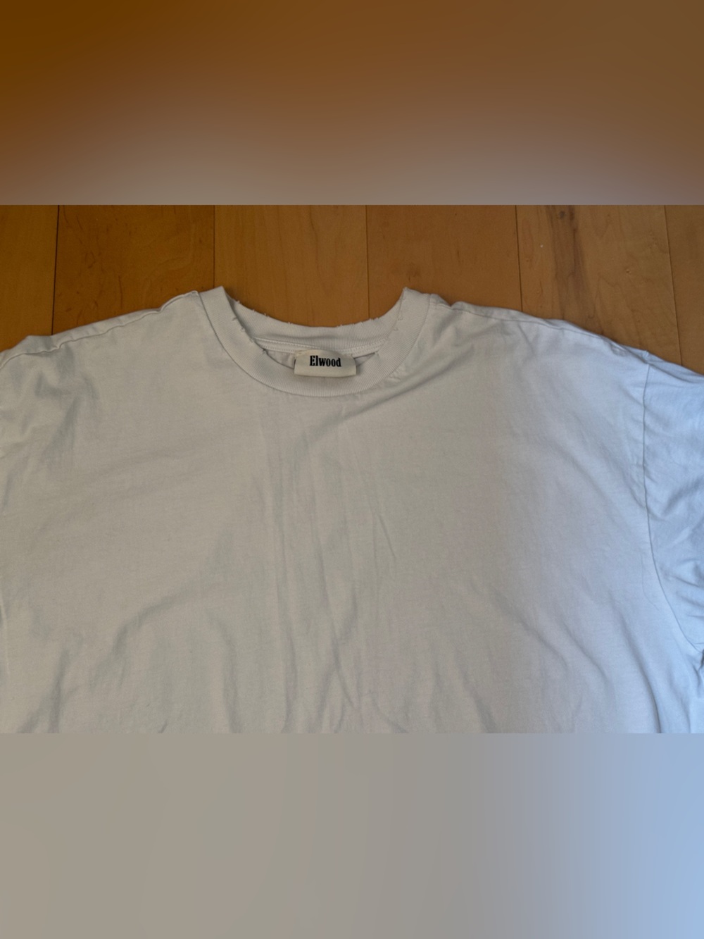 Elwood Oversized Core Tee - Picture 3 of 5